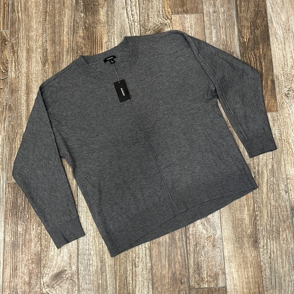 Alfani Sweater - Picture 1 of 4